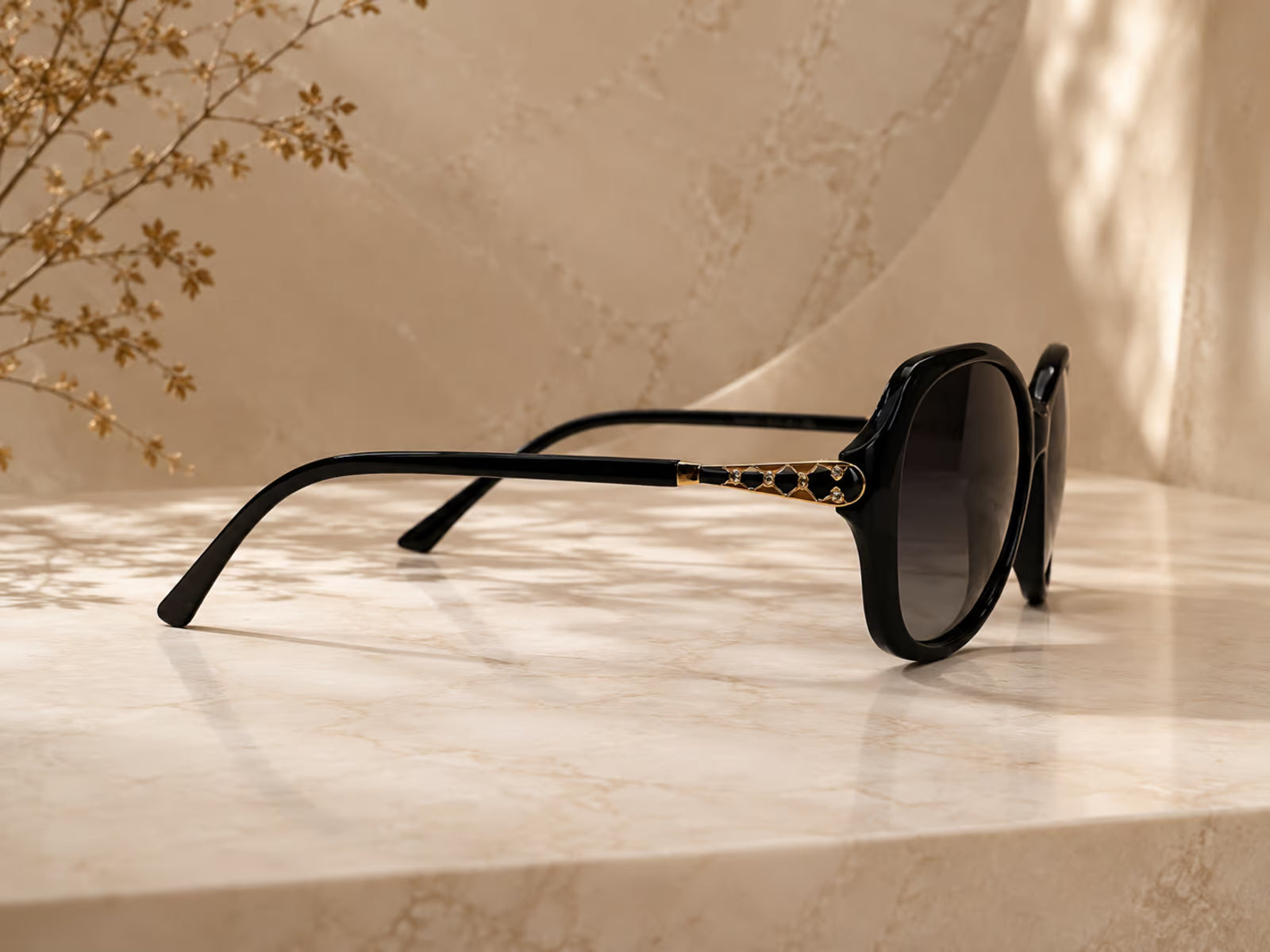Amber women's sunglasses from Intimates