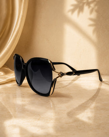 Elegant Aura women's sunglasses with modern design